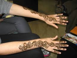 Some temporary tattoos are designed to look like henna. What Is The Meaning Of Henna Tattoos Bellatory