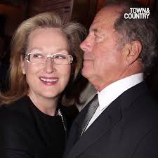 That's when her boyfriend of two years, john cazale, died due to cancer. Elle Decor The Story Behind Meryl Streep And Husband Don Gummer S Adorable Relationship Facebook