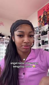 she loves her wingstop!! #angelreese #wnba #foryou #fyp #viral #chicagosky  #wingstop