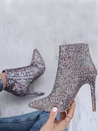 Scopri le nostre collezioni di pantofole sarenza wear chaussons boots paillettes femme su sarenza. ØªØµÙŠØ¨ ÙƒÙ„Ø§Ø³ÙŠÙƒÙŠ ØºÙ…Ø²Ø© Bottines Paillettes Femme Findlocal Drivewayrepair Com