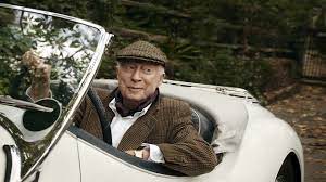 Norman lloyd (born norman perlmutter; Judd Apatow On Norman Lloyd The Youngest 101 Year Old In Hollywood Vanity Fair