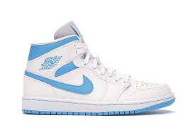 Jordan 1 Mid Unc W In 2020 Trendy Shoes Jordan Shoes Girls Sneakers Fashion