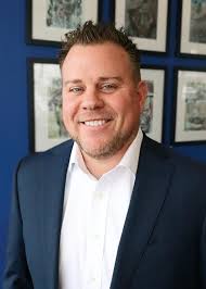 Eli Henderson, Financial Advisor