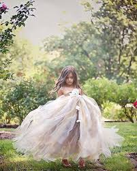 201 x 300 jpeg 29 кб. Princess Giuliana Gown By Floppybunnyboutique Photography Dariaweedophotography Photooftheday Girl Flower Girl Dresses Tutu Gold Tutu Dress Dresses