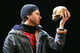 Close Reading: To Be Or Not To Be – The Shakespearean Student