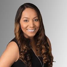 Lorna Gay's Instagram, Twitter & Facebook