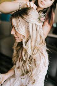 Brian Taylor Loft On Pine Wedding Michelle Lillywhite Photography In 2021 Bridal Hair Down Bride Hair Down Beach Wedding Hair