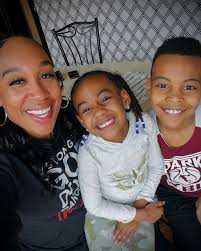 MarchMadness was also about connection.🤞🏾❤️✈️ Whether it was with family,  business partners, colleagues and/or friends, I was locked in this month.  🤞🏾 #MarchDumpPart2