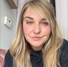 Kaylor's resemblance to Lo Bosworth from Laguna Beach