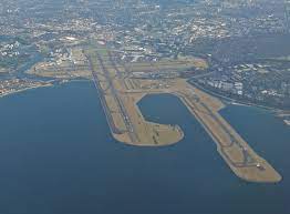 169,212 likes · 1,194 talking about this · 3,697,362 were here. Sydney Airport Wikipedia