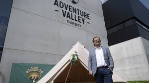Ook het kleinste stadje ter wereld durbuy is zwaar getroffen door het wassende water van de rivier de ourthe. Des Activites Indoor Des Restaurants Des Courts De Padel Marc Coucke Continue D Investir L Echo