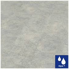 Und wo man mag, kann ja laminat, parkett oder fliesen sind auch für allergieker empfohlen, da sich im teppich staub, pollen etc. Egger Laminat Aqua Ehl138 Cervia Teppich Bunt Packung Mit Klick Verbindung 1291 X 327 Starke 8 Mm Online Kaufen Otto