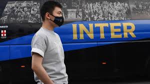 A riportare la notizia la gazzetta dello sport, secondo cui lo storico nome football club internazionale milano lascerà spazio ad un più breve inter milano. L Inter Cambia Nome E Logo Da Marzo Sara Inter Milano La Gazzetta Dello Sport