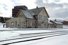 Tynset is the municipal centre of the nord østerdalen area of innlandet county.well positioned in the central area of mainland norway, tynset lies in the upper quadrant of norway's longest valley, østerdalen ˈ ʌ s t ər d ɑː l ən at approximately 480 metres (1,574. Tynset Wikipedia