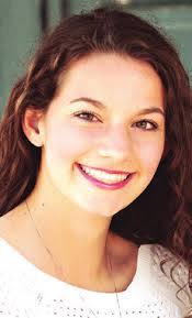 Colleen Arthur's Instagram, Twitter & Facebook