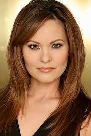 Co je šeptem... [Otherwise Engaged] (2005): Obsazení, herci a tvůrci