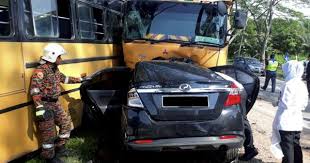 Bus from ayer hitam to kuantan: Youth Killed On His Birthday When His Car Was Pinned Between Lorry And Parked School Bus