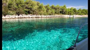 Spoznajte se z osupljivimi lepotami hrvaških narodnih parkov, uživajte v galeriji fotografij in preglejte bogato ponudbo namestitev. Telascica Slano Jezero Mir Np Kornati Youtube