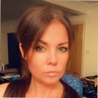 Lorraine Dixon's Instagram, Twitter & Facebook