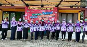 Unggah file anda dan transformasikan. Gerakan Tepuk Tangan 56 Kali Berikan Semangat Dalam Penanganan Covid 19 Portal Kabupaten Probolinggo