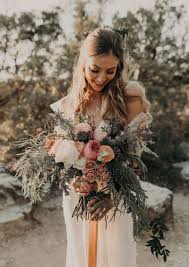 Boho Mount Bonnell Styled Elopement In Austin Tx Kayla Justin Wandering Weddings Boho Chic Wedding Boho Wedding Bouquet Boho Wedding