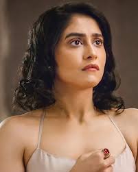 Regina Cassandra, head, nose HD phone wallpaper