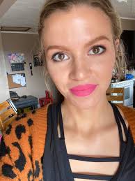 That's why you just keep doing you boo! Flex it Pink has been a no  judgement zone from day one 😘 Established 2013 😘