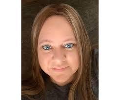 Melissa Peckham's Instagram, Twitter & Facebook