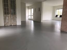 betonlook pu gietvloer woning woonkamer betonvloeren keukenstijl vloeren