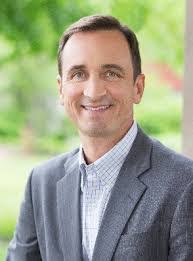 Kelly Kipp's Instagram, Twitter & Facebook