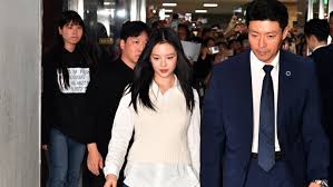 Una estrella del K-pop testifica ante el parlamento de Corea del Sur sobre  el acoso laboral - The New York Times