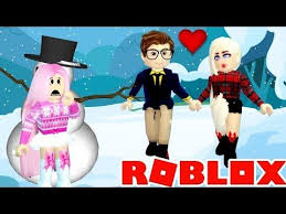 She Was Too Embarrassed To Tell Her Friends She Was Dating The School S Nerd Royale High Roblox Youtube Roblox Roblox Funny Roblox Pictures