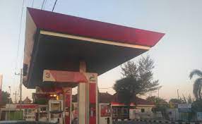 Kantor, gedung dprd, dan gedung pemerintah. Spbu Di Padangan Bojonegoro Diduga Layani Pembelian Bbm Jenis Solar Dengan Jumlah Besar Esorot