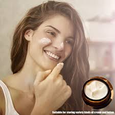 Lil Ray 1 oz Round Amber Glass Jar with Inner Liners and Gold Lid (12pcs)