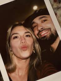 ツ)_/¯ (@b.dot_11) • Instagram photos and videos