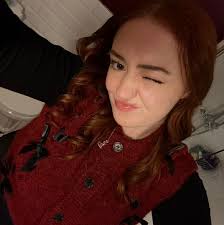 loose x darling: a guide to the best dressed vampires