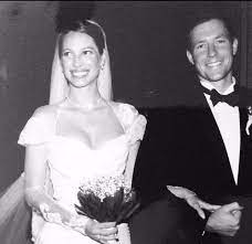 Ed burns, united states writer. Christy Turlington And Ed Burns Celebrate 16 Years Of Marriage Celebritykind