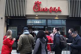 Home to raving fans or the casual chicken lover. World S Largest Chick Fil A Opens In New York City Abc News