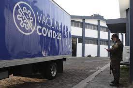 El salvador comenzó a vacunar desde este miércoles al personal de primera línea contra el nuevo coronavirus. El Salvador Donara Mas Vacunas Para El Covid 19 A Hondurenos
