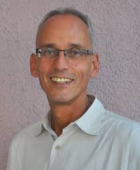 Warum Konzerne klare Spielregeln brauchen" Vortrag mit dem Offenburger  Sachbuchautor Frank Herrmann