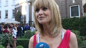 Maybe you would like to learn more about one of these? Daphne Deckers Deelt Een Bikini Kiekje Hoe Blijf Je Zo Slank Dagelijks Nederland