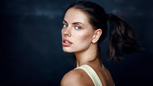 But anyone can get freckles. 5079878 Black Hair Ponytail Girl Woman Blue Eyes Face Freckles Model Wallpaper Cool Wallpapers For Me