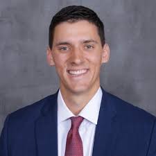 This weekend I graduated from Louisiana State University with a  undergraduate degree in Marketing B.S. and a minor in Entrepreneurship. As  I close one great chapter in my life I will begin