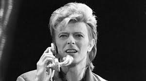 Слушать песни и музыку david bowie (дэвид боуи) онлайн. David Bowie Platz In Berlin Ehrung Mit Hindernissen Kultur Sz De