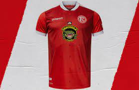 Fortunas shinta appelkamp (20) wird nicht zu den olympischen spielen fahren. Fortuna Dusseldorf 1895 Pattex Crocodile Power Trikot Fur Die Letzten Drei Spieltage