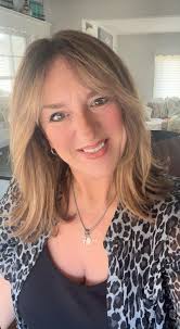 Attention Investors!!! We can joint venture for Nailspa business, you  finamce i will manage then profit sharing 0542732880