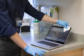 Hp elitebook 840 g6 is part of the latest generation of elitebook 800 laptops. Hp Wants To Help Doctors With The Elitebook 840 G6 Healthcare Edition Notebookcheck Net News