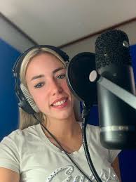 Fanpage Zangeres Larissa