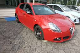 Image result for Rosso Alfa Mica 2010 Giulietta