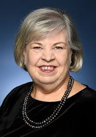 Helen Chesney's Instagram, Twitter & Facebook